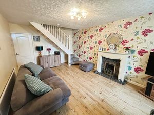 Lounge- click for photo gallery